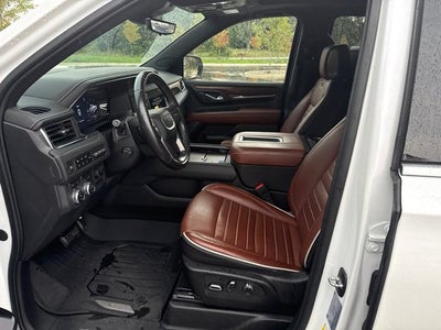 2024 GMC Yukon Denali Ultimate Denali Ultimate