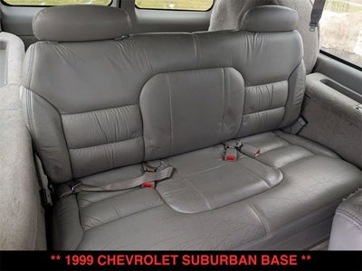 1999 Chevrolet Suburban Base