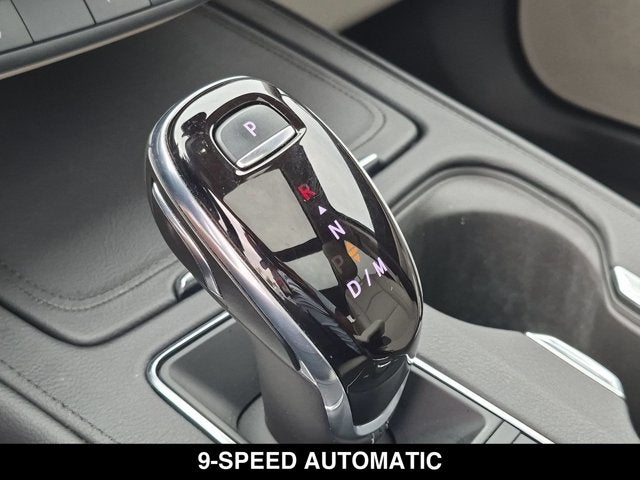 2023 Cadillac XT4 FWD Premium Luxury