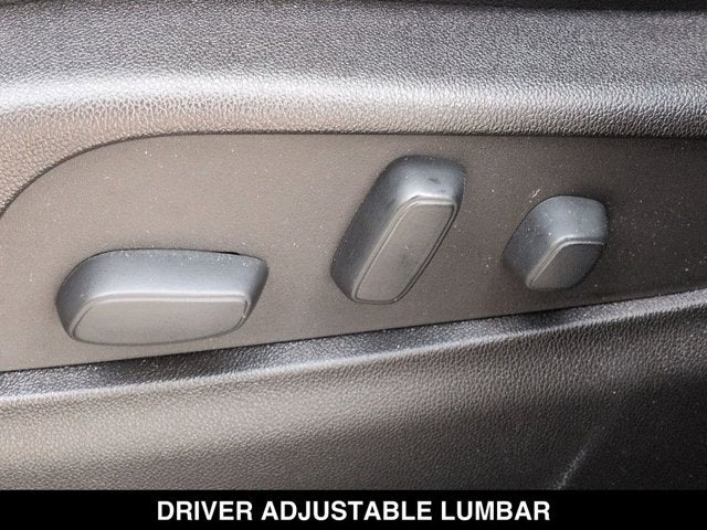 2023 Cadillac XT4 AWD Premium Luxury