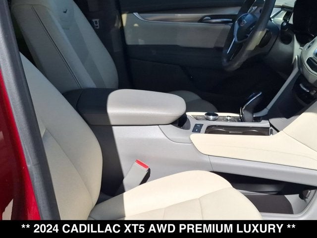 2024 Cadillac XT5 AWD Premium Luxury