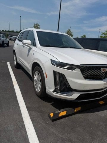 2025 Cadillac XT6 AWD Luxury