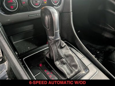 2017 Volkswagen Passat R-Line w/Comfort Pkg