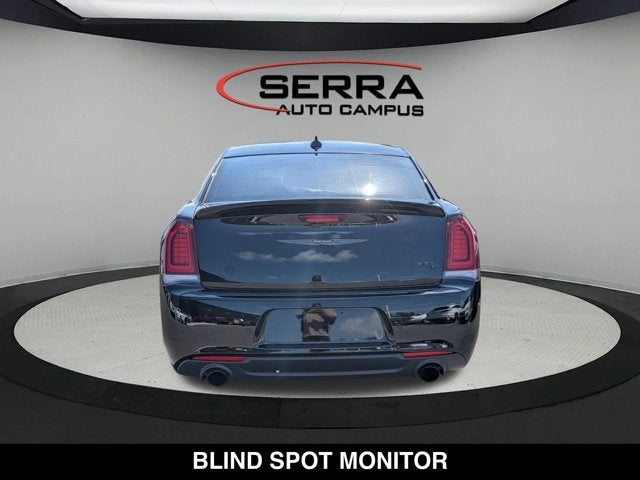 2023 Chrysler 300 300C