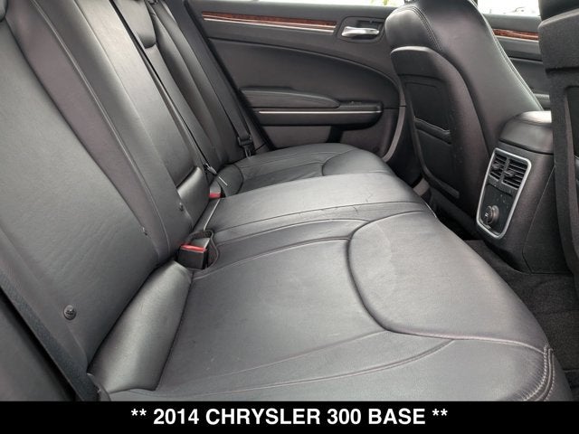 2014 Chrysler 300 Base