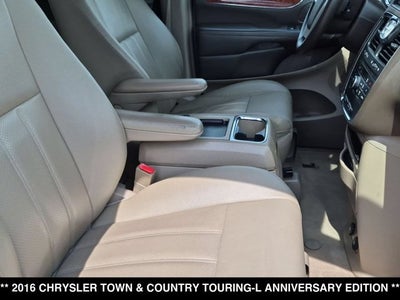 2016 Chrysler Town & Country Touring-L Anniversary Edition