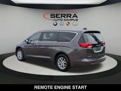 2023 Chrysler Voyager LX