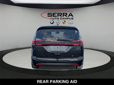 2022 Chrysler Pacifica Hybrid Limited