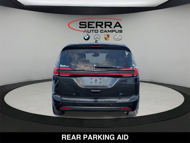 2022 Chrysler Pacifica Hybrid Limited