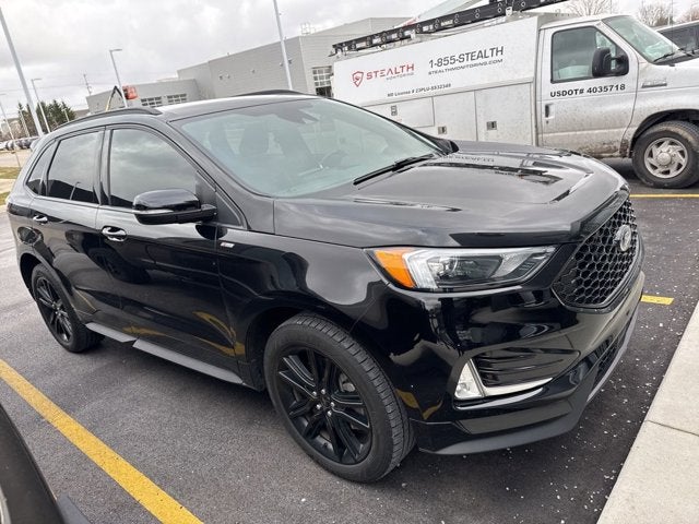 2022 Ford Edge ST Line