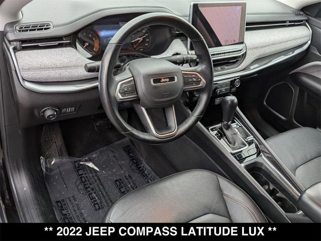 2022 Jeep Compass Latitude Lux