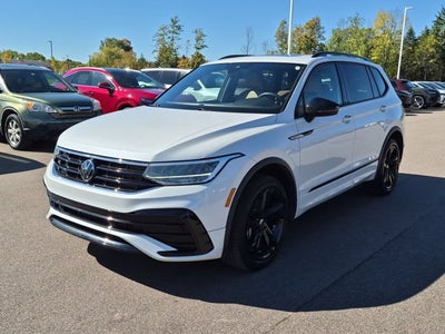 2024 Volkswagen Tiguan SE R-Line Black