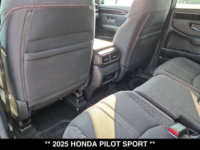 2025 Honda Pilot Sport