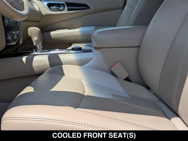 2015 Nissan Pathfinder Platinum