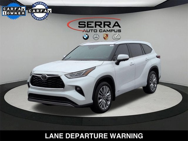 2025 Toyota Highlander Hybrid Platinum