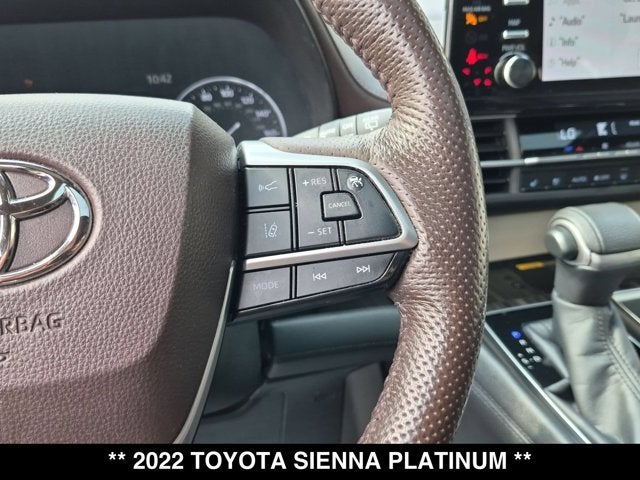 2022 Toyota Sienna Platinum