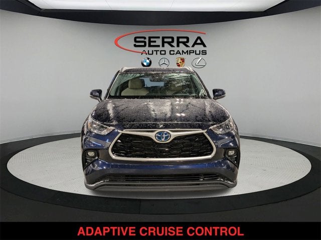 2022 Toyota Highlander Hybrid XLE