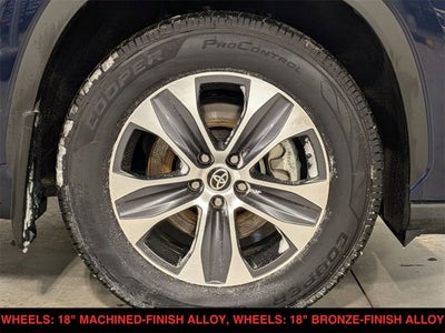 2022 Toyota Highlander Hybrid XLE