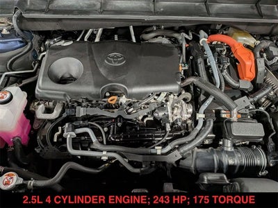 2022 Toyota Highlander Hybrid XLE