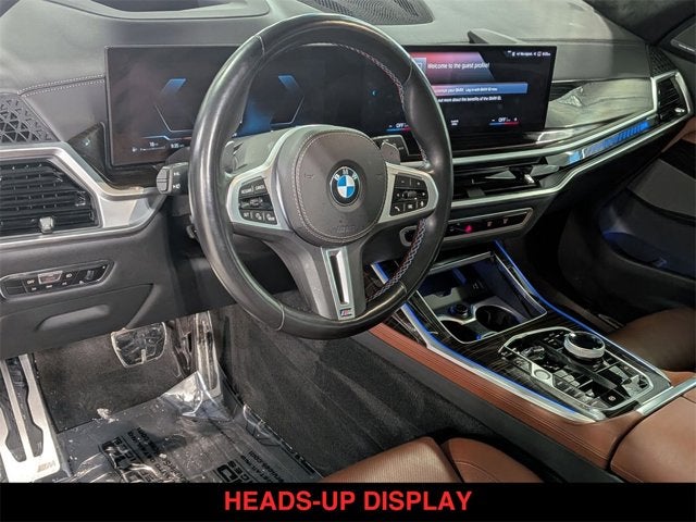 2023 BMW X7 M60i