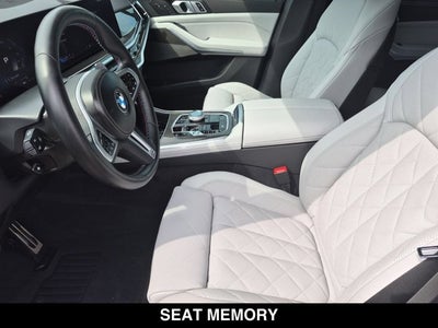 2025 BMW X5 M60i