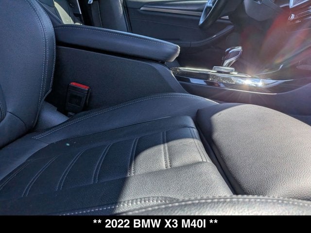 2022 BMW X3 M40i