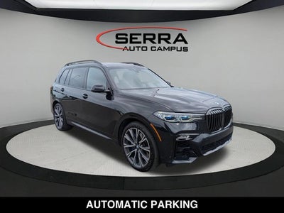 2022 BMW X7 M50i