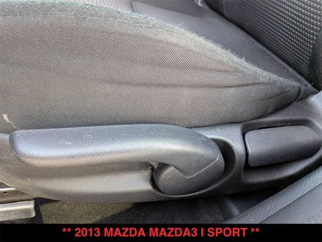 2013 Mazda Mazda3 i Sport