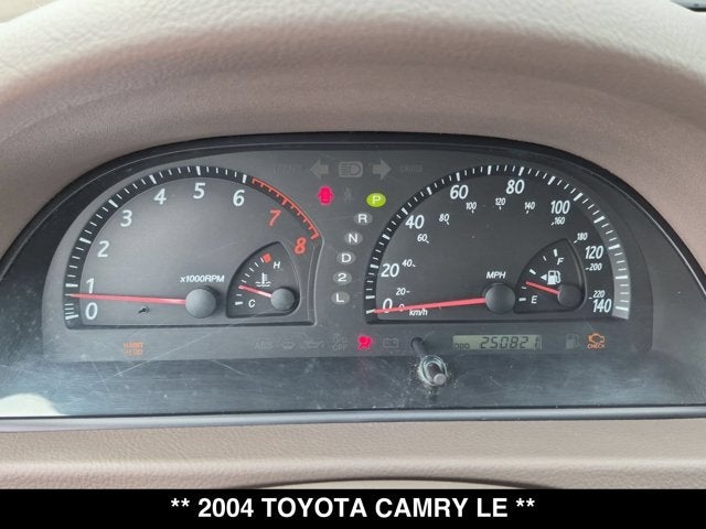 2004 Toyota Camry LE