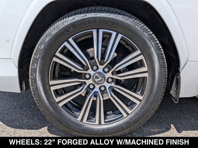 2025 Lexus LX 700h LX 700h Luxury