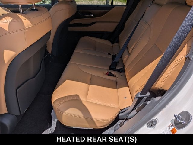 2025 Lexus LX 700h LX 700h Luxury