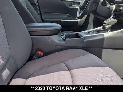 2020 Toyota RAV4 XLE