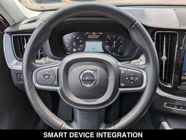 2018 Volvo XC60 Momentum