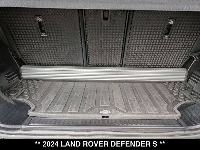 2024 Land Rover Defender S