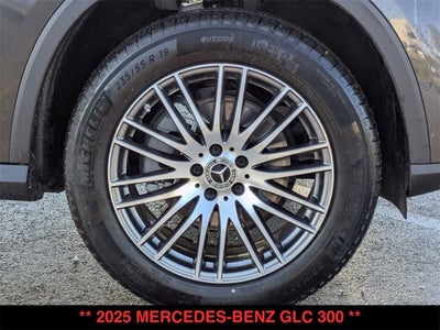 2025 Mercedes-Benz GLC 300 GLC 300