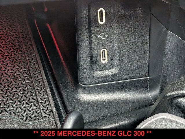 2025 Mercedes-Benz GLC 300 GLC 300