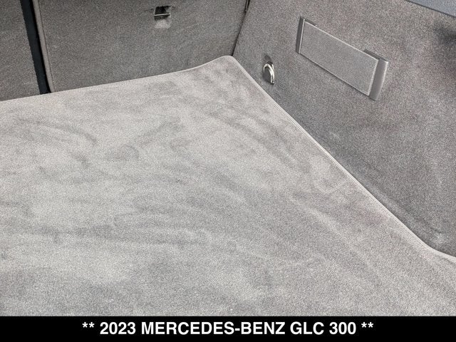 2023 Mercedes-Benz GLC 300 GLC 300