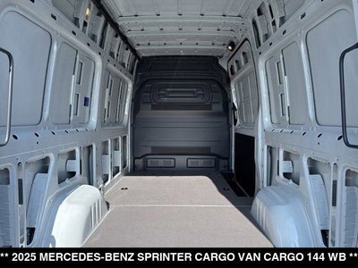 2025 Mercedes-Benz Sprinter Cargo Van Cargo 144 WB
