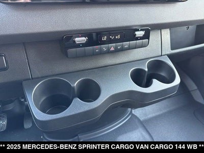 2025 Mercedes-Benz Sprinter Cargo Van Cargo 144 WB
