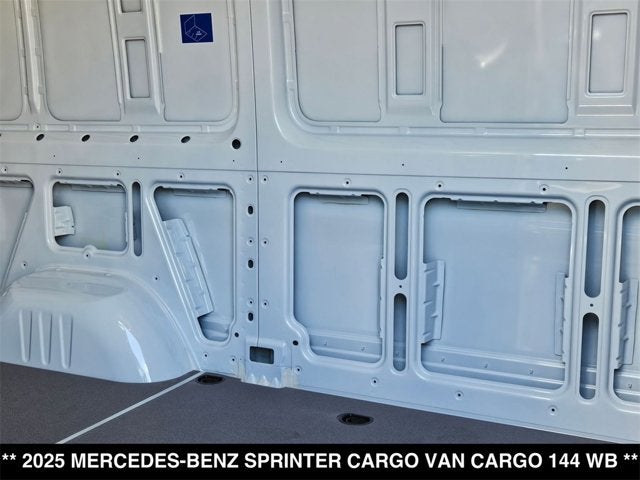 2025 Mercedes-Benz Sprinter Cargo Van Cargo 144 WB