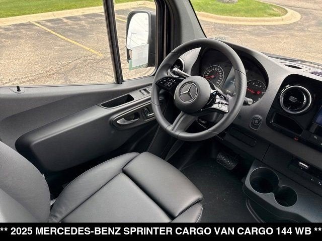 2025 Mercedes-Benz Sprinter Cargo Van Cargo 144 WB