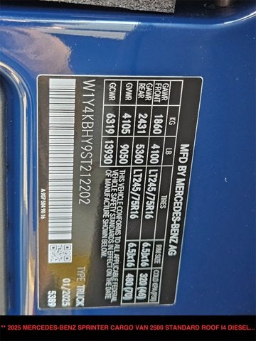 2025 Mercedes-Benz Sprinter Cargo Van Cargo 144 WB