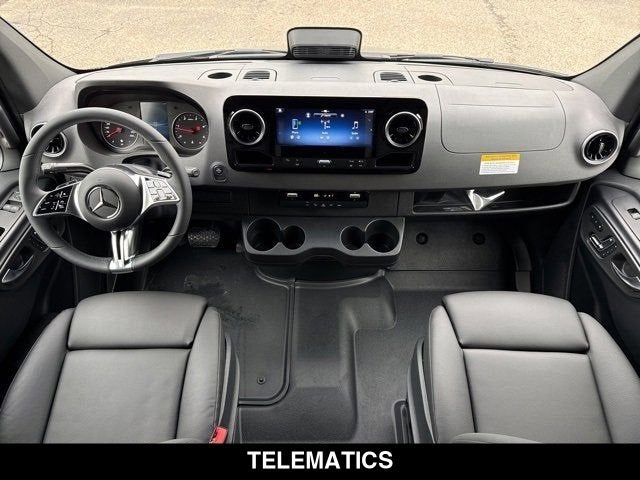 2025 Mercedes-Benz Sprinter Cargo Van Cargo 144 WB