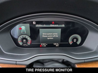 2022 Audi Q5 S line Premium Plus