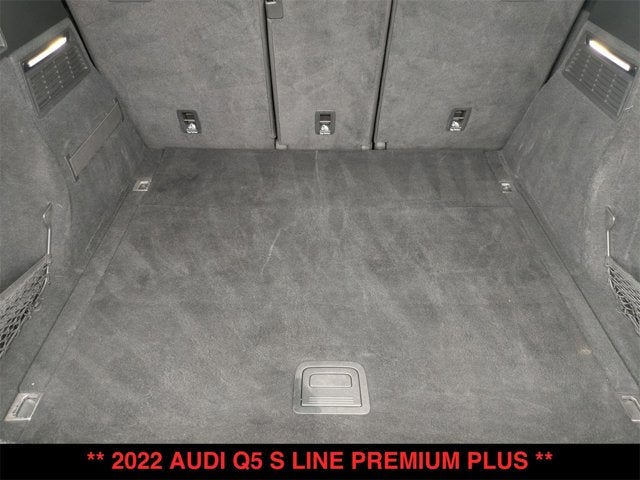 2022 Audi Q5 S line Premium Plus