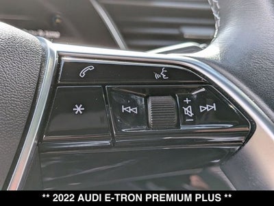 2022 Audi e-tron Premium Plus