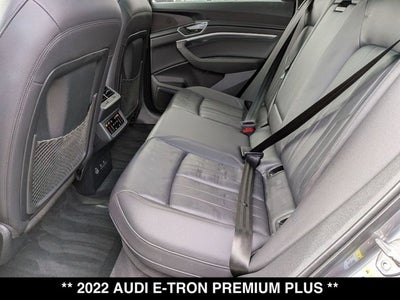 2022 Audi e-tron Premium Plus