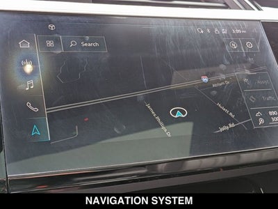 2022 Audi e-tron Premium Plus