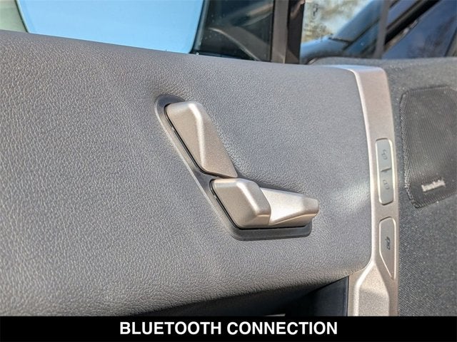 2025 BMW iX xDrive50