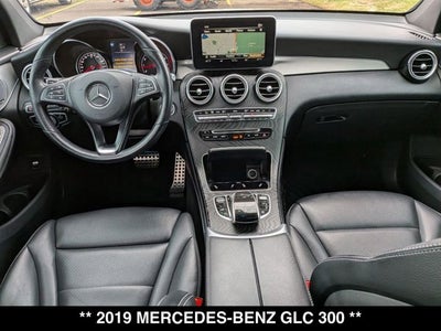 2019 Mercedes-Benz GLC 300 GLC 300